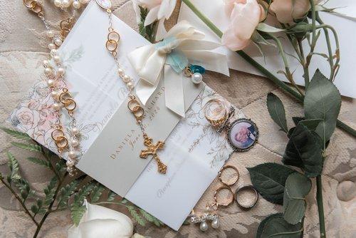 mobile - carousel-hero-element image-6