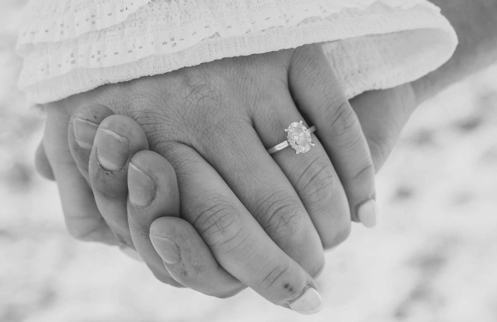 carousel-hero-element image-4