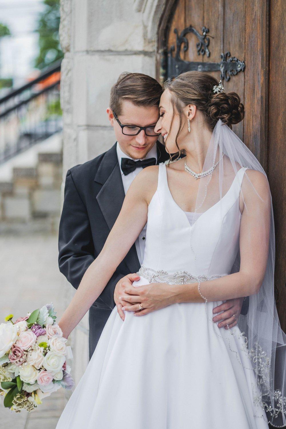 carousel-hero-element image-1