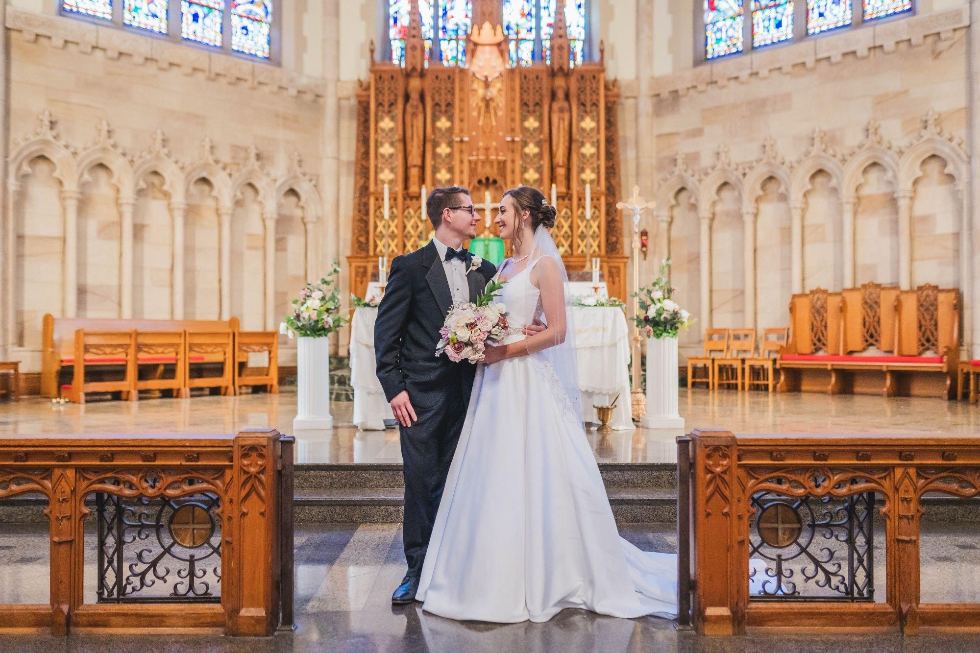 carousel-hero-element image-0